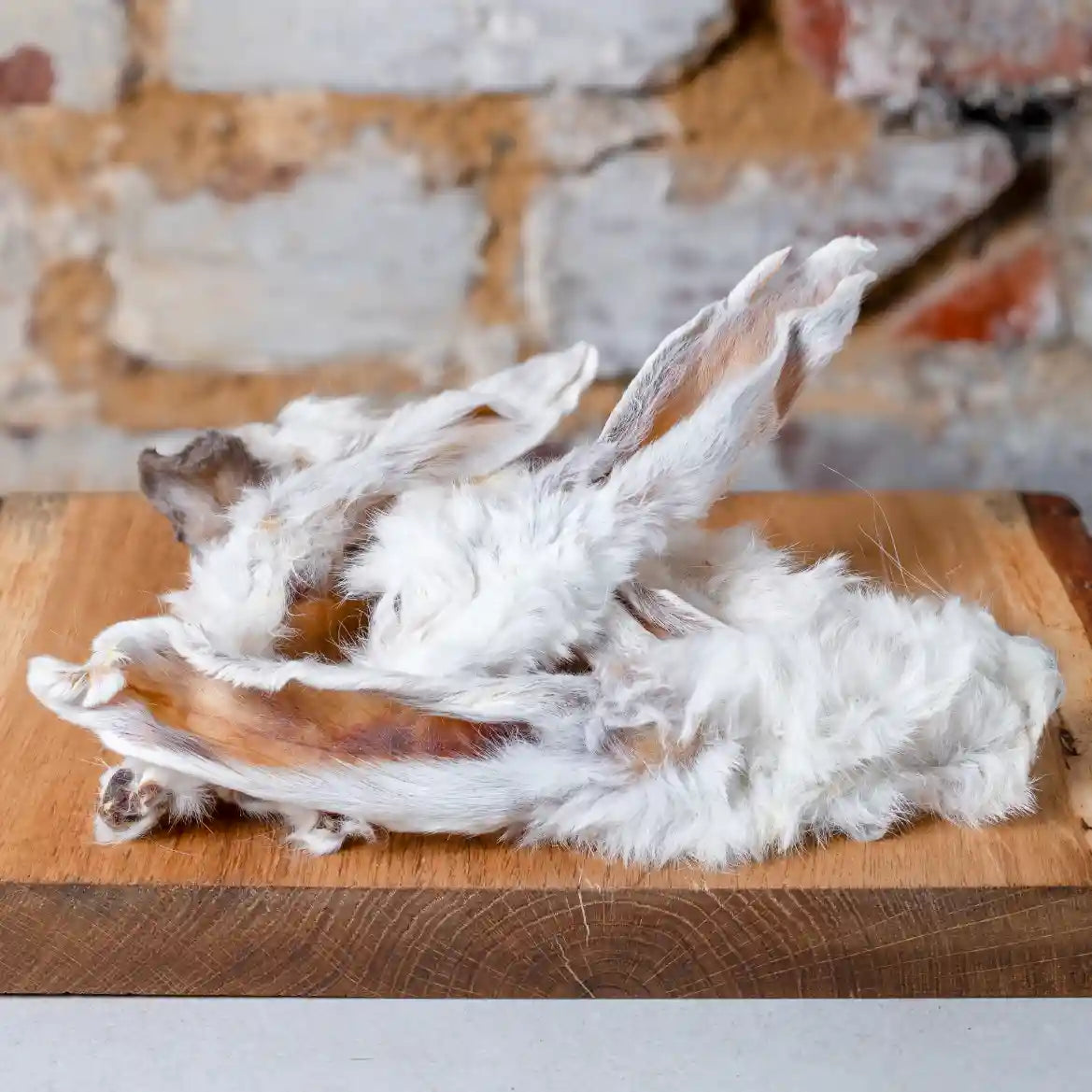 Kaninchen-Ohr mit Fell, getrocknet